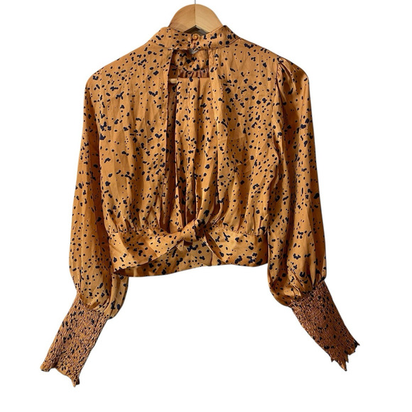 Blooming Daily Animal Print Blouse Womens Medium Open Back Closure Smocked Cuffs - Picture 2 of 4